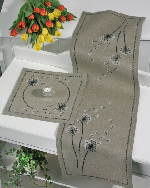 Borduurselkit Paardenbloem 36 x 36 cm