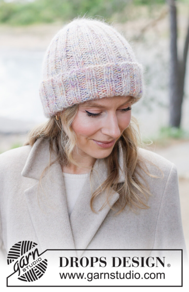 261-17 Rainbow Reach Hat by DROPS Design