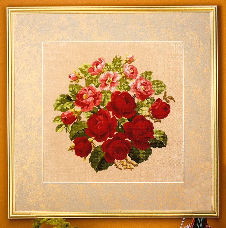 Borduurpakket Oude rozen 42x42 cm 5605/82