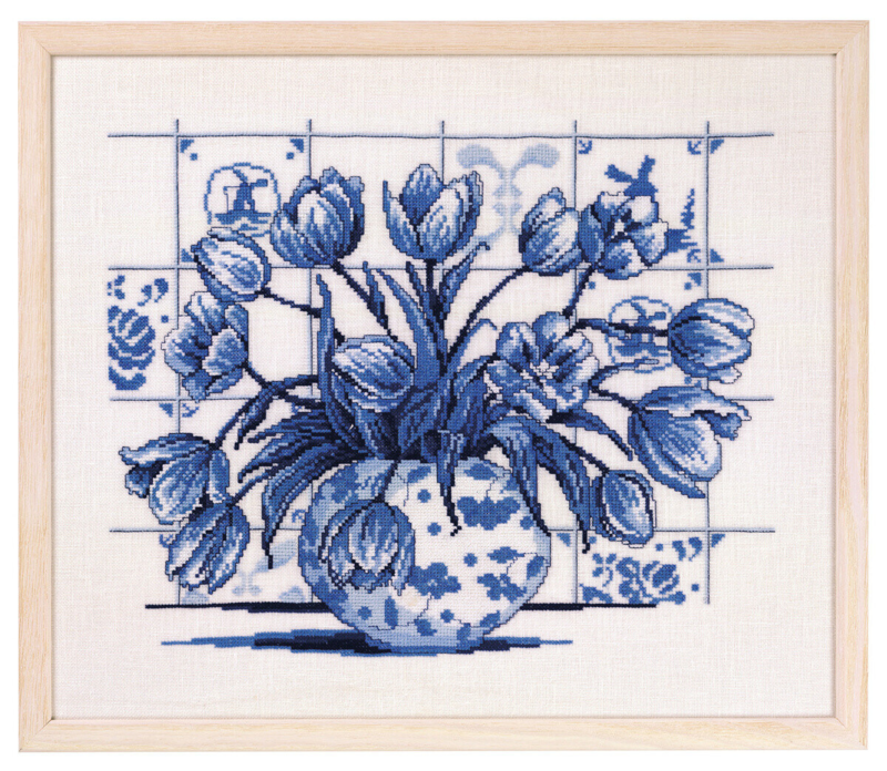Borduurpakket Indigo Tulpen 39 x 46 cm