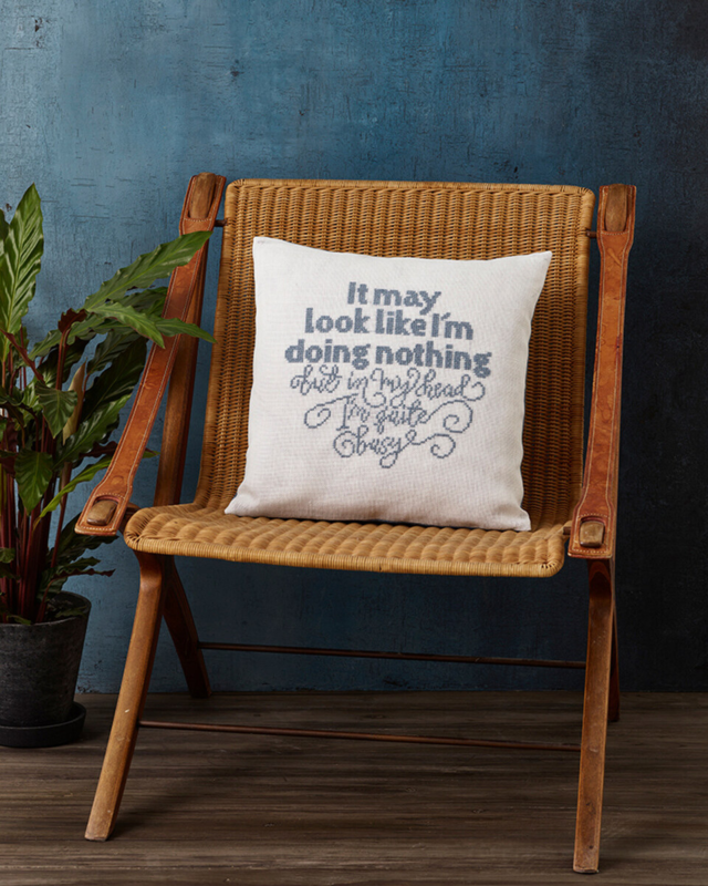 Borduurpakket It may look 40 x 40 cm