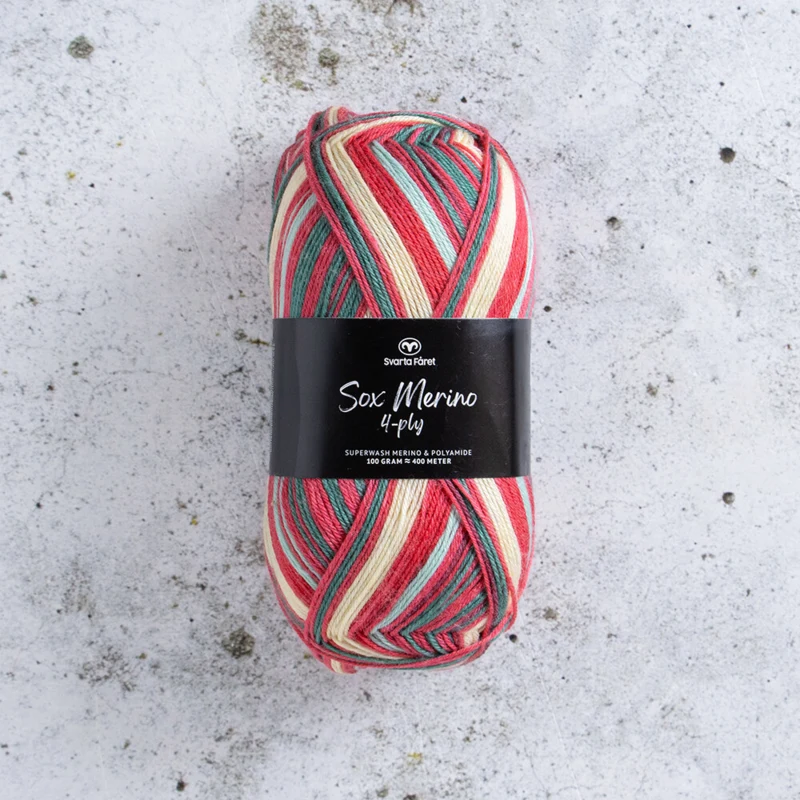Svarta Fåret Sox Merino 4 ply 19 Appelkar