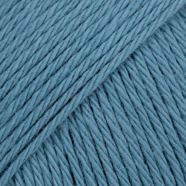 DROPS Magic 74 Blauwe haven (Uni Colour)