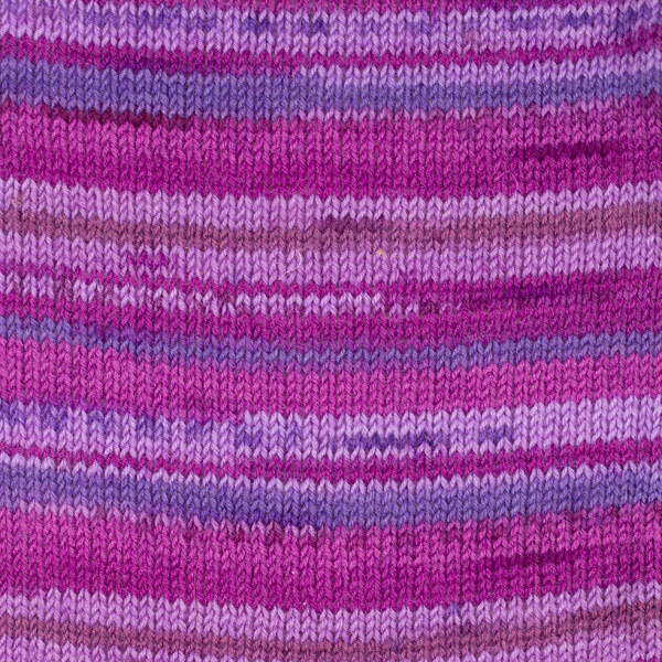 DROPS Fabel Print 330 Bosbes droom