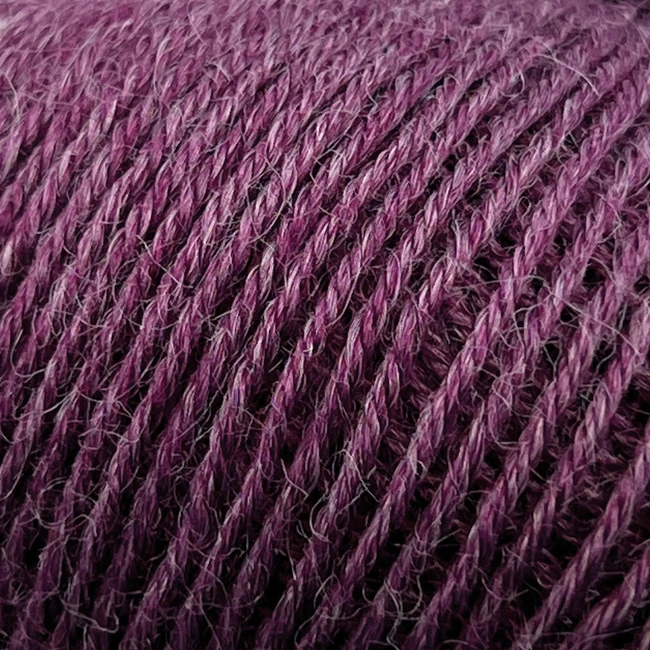 Onion Nettle Sock Yarn 1026 Paars