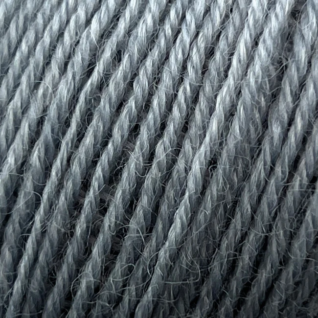 Onion Nettle Sock Yarn 1018 Lichtgrijs