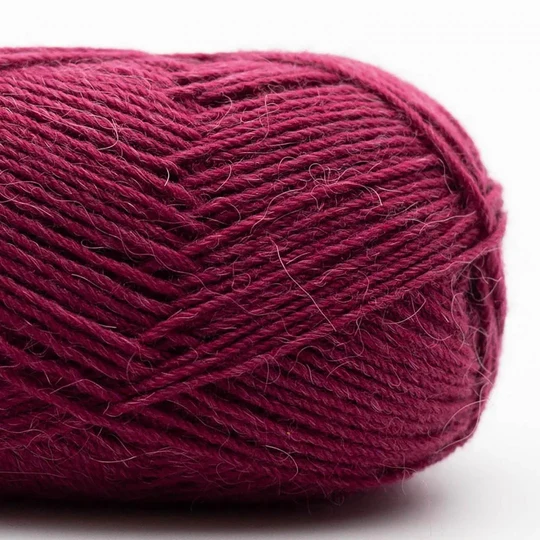 Kremke Soul Wool Edelweiss Alpaka 014 Donkerrood