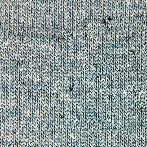 Permin Kamelia 22 Lichtgrijs