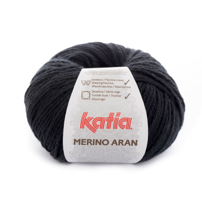 Katia Merino Aran 002 Zwart