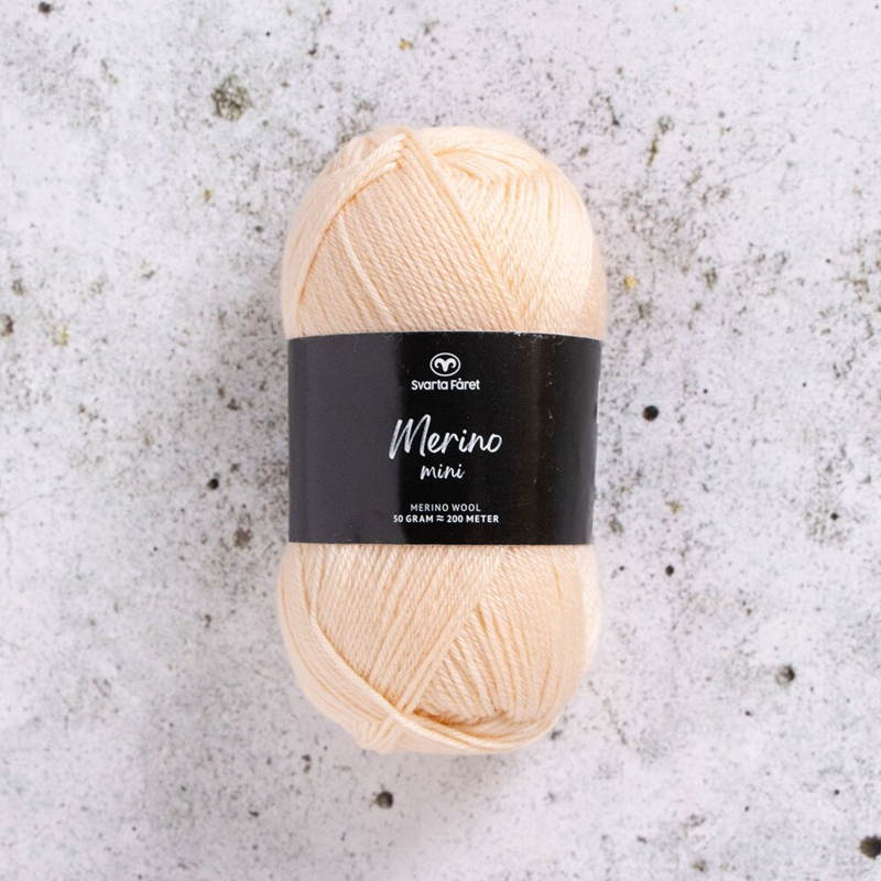 Svarta Fåret Merino Mini 07 Macadamianoot