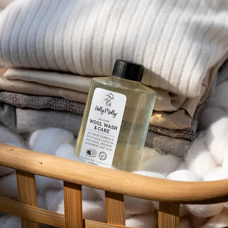 Holly Molly Delicate Wool Wash 300ml – 1 st