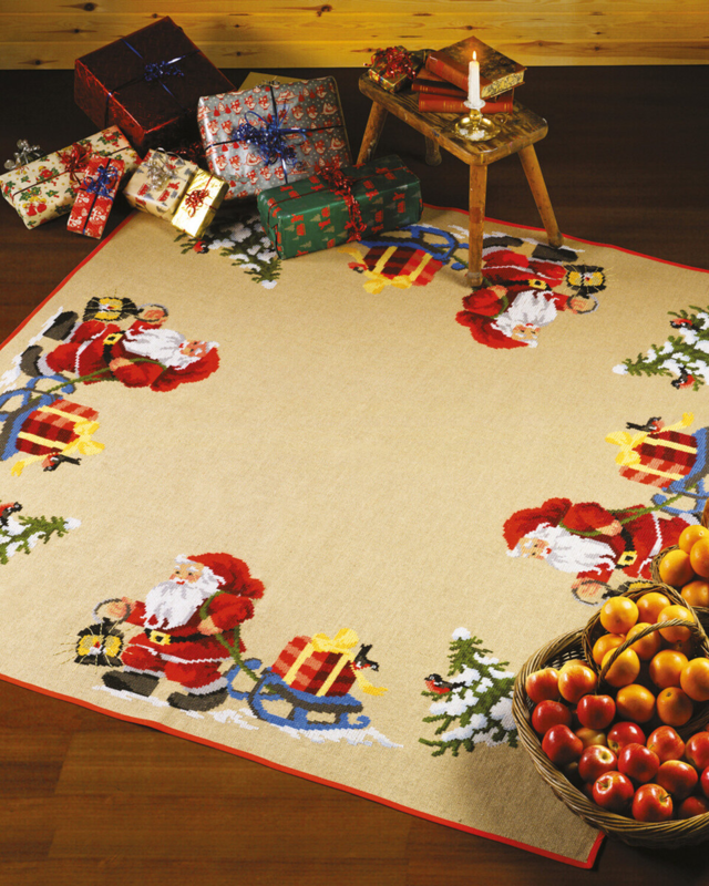 Borduurpakket Kerstman met cadeauslee 170 x 170 cm