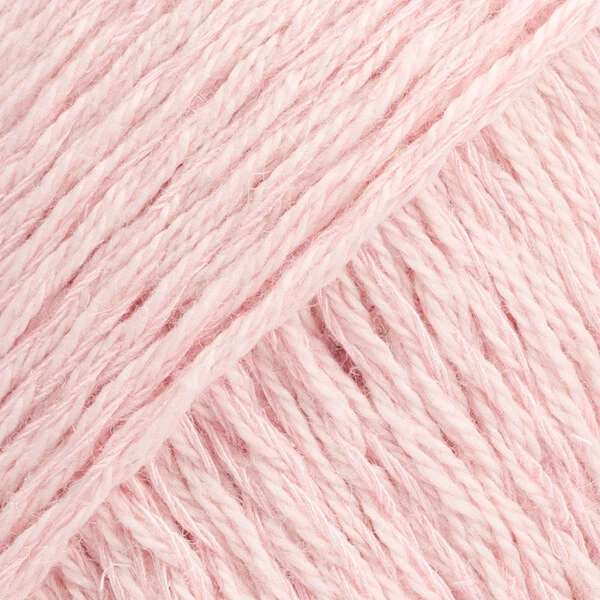 DROPS Belle 30 Poederroze