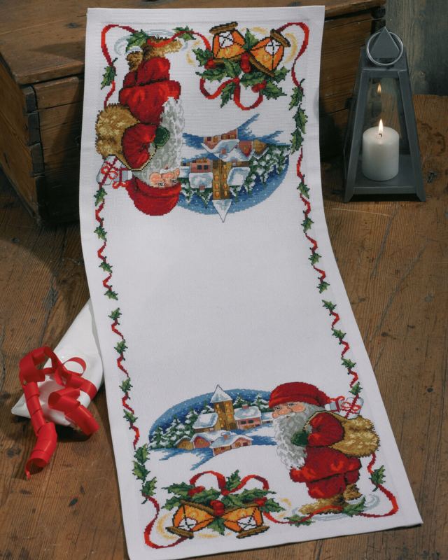 Borduurpakket Kerstkabouter en dorp 34 x 89 cm