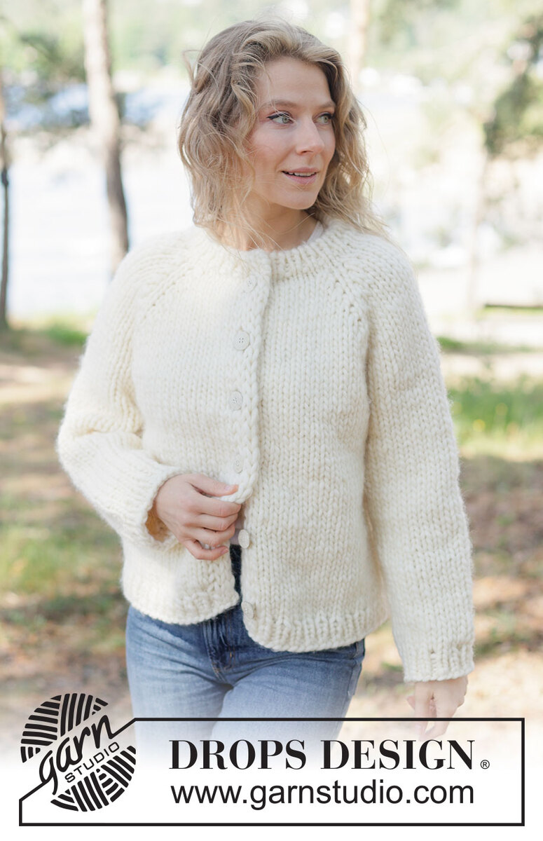 264-25 Quiet Hours Cardigan by DROPS Design