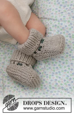 33-24 Tiny Kicks van DROPS Design