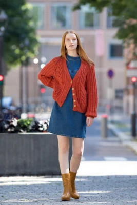 DG419-01 Eline Vest Kaart Rood Terracotta