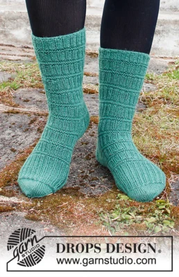 214-56 Wandelen langs de groene lijnen van DROPS Design