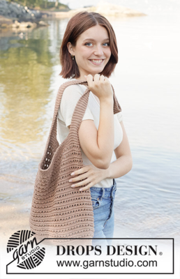 256-3 Woodland Satchel by DROPS Design