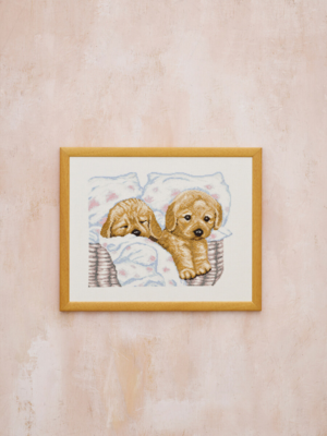 Borduurpakket Puppy’s in mand R5677 43 x 34 cm